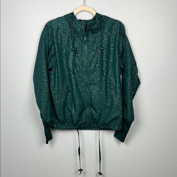 ZYIA Jackets & Blazers - ZYIA Teal Camouflage Active lightweight packable Jacket medium
